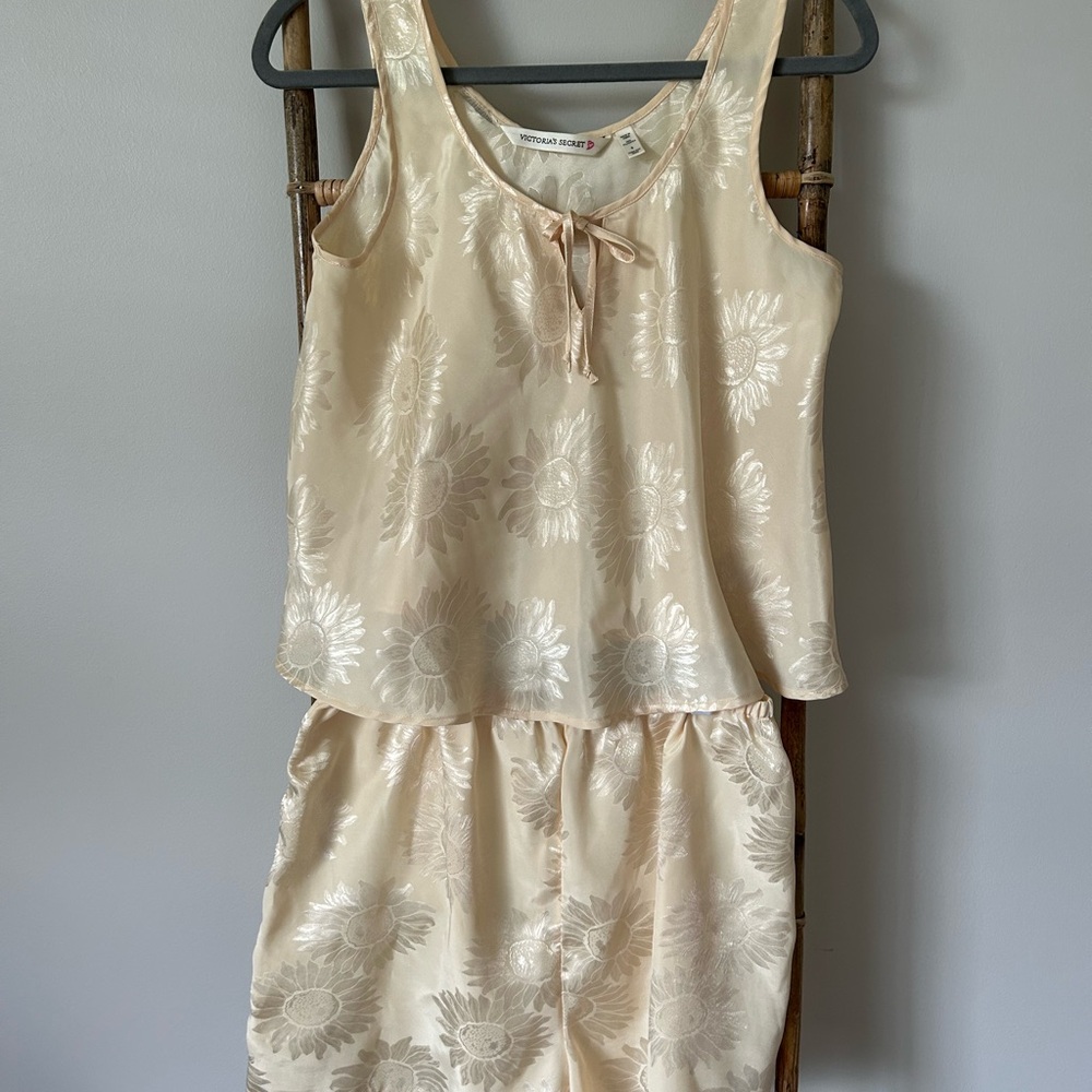 Vintage Victoria’s Secret Sleepwear Set